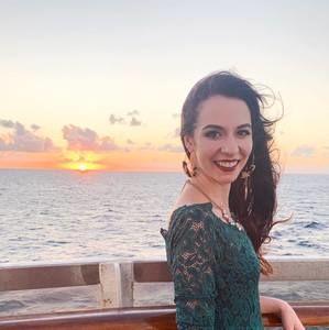 Meet your Posher, Catherine